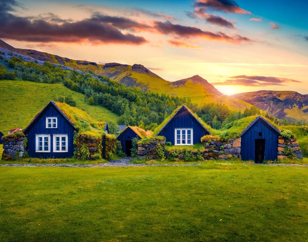 Islandia – surowe piękno, które warto odkryć o każdej porze roku