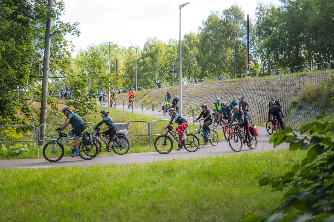 MIKATO Rowerem po Śląsku – przejazd z Damianem Berłowskim i Kornelem Osickim za nami
