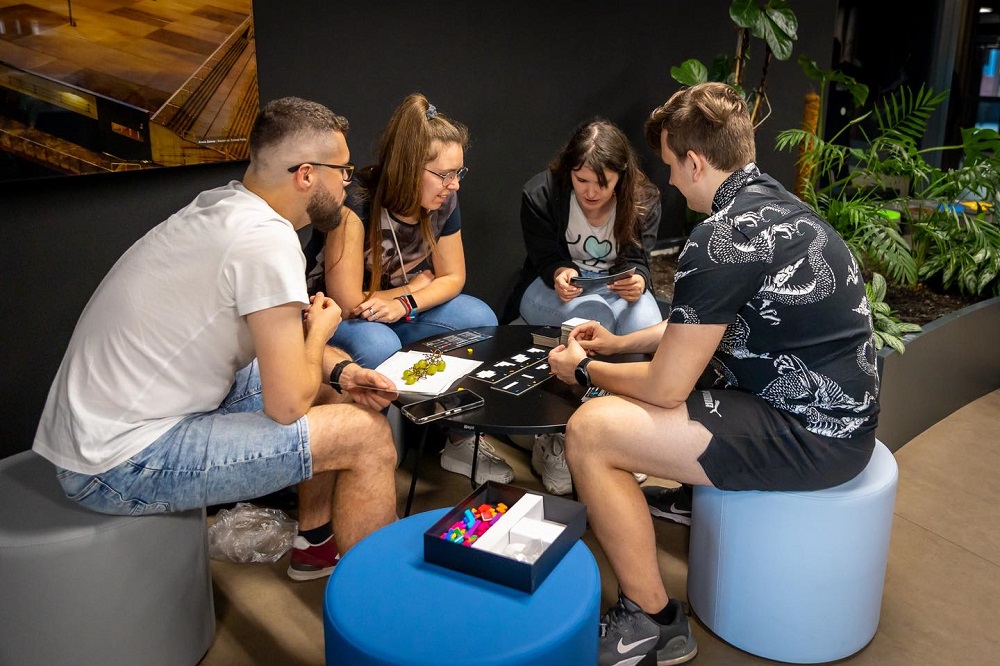 Planszówki & Chill na dachu – za nami wieczór pełen emocji i relaksu w Zabrzu [FOTO]