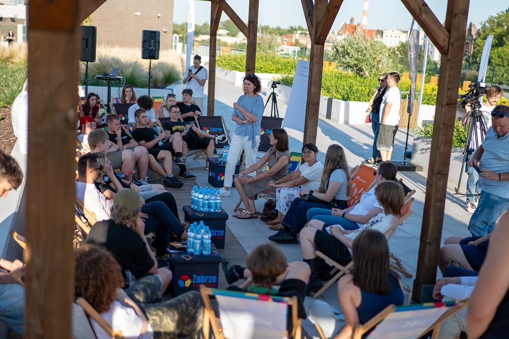Spotkanie z młodzieżą w Międzynarodowym Dniu Młodzieży [FOTO]
