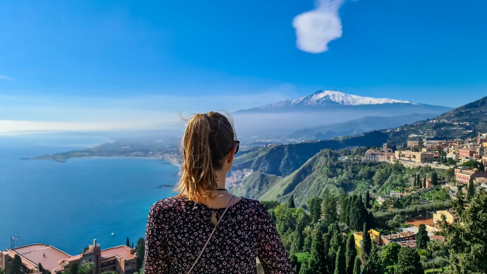 Plażowe oblicze Sycylii – 5 miejsc, które warto odkryć pod słońcem Italii