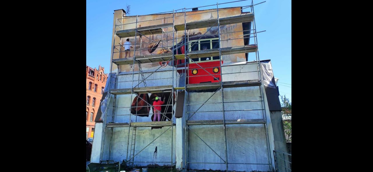 Powstają hutnicze murale w Chorzowie – ruszył II etap hutniczego szlaku spacerowego