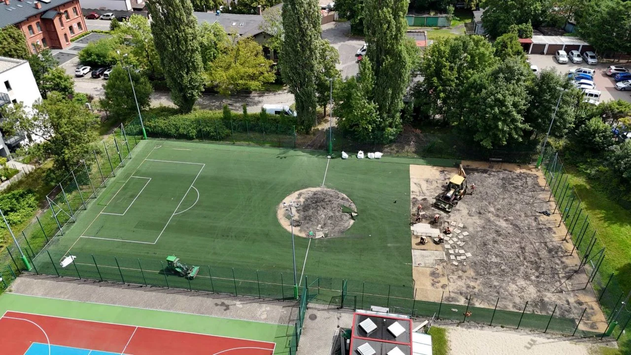 Nowa nawierzchnia i modernizacja Orlika przy ul. Kościuszki w Chorzowie zakończona!