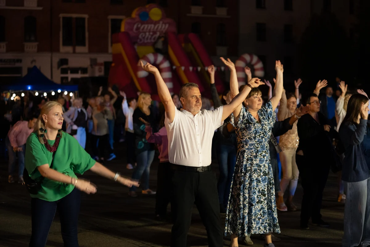 Potańcówka na Rynku w Nowym Bytomiu – ostatnia edycja już za nami! [ZDJĘCIA]