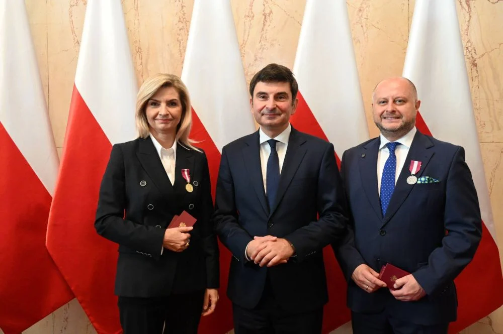 Michał Pierończyk i Anna Krzysteczko odznaczeni medalami przez Prezydenta RP