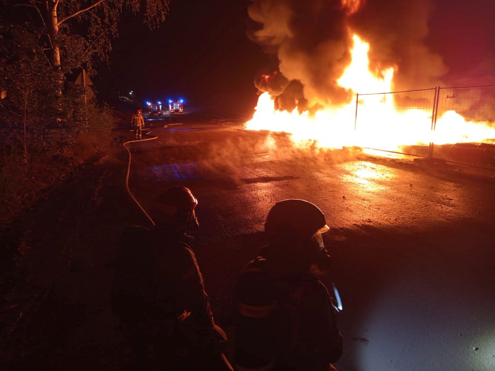 Nocna interwencja strażaków w Rudzie Śląskiej. Pożar przy budowie trasy N-S