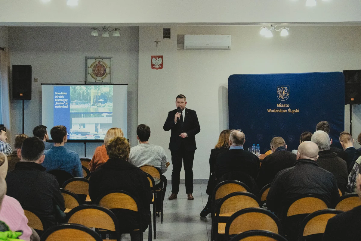 Wodzisław: Spotkanie prezydenta z mieszkańcami Radlina II i wybory do rady dzielnicy