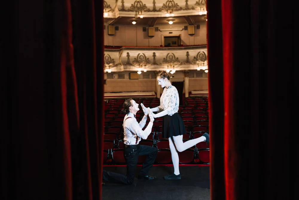 Teatr, noc i my. Już 13 września 15. Noc Teatrów GZM