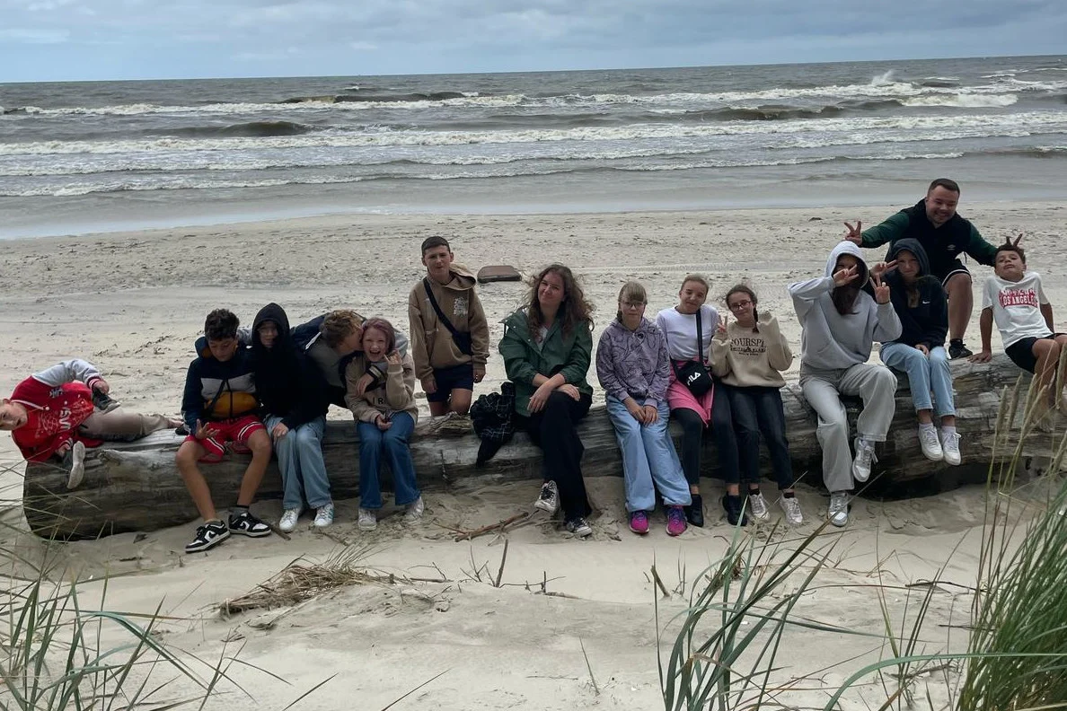 Wakacje ze Stowarzyszeniem Nowy Dom – budowanie więzi nad morzem