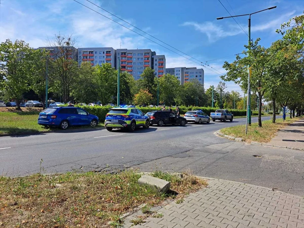 Pościg w Tychach: 36-latek próbował wręczyć łapówkę policjantom