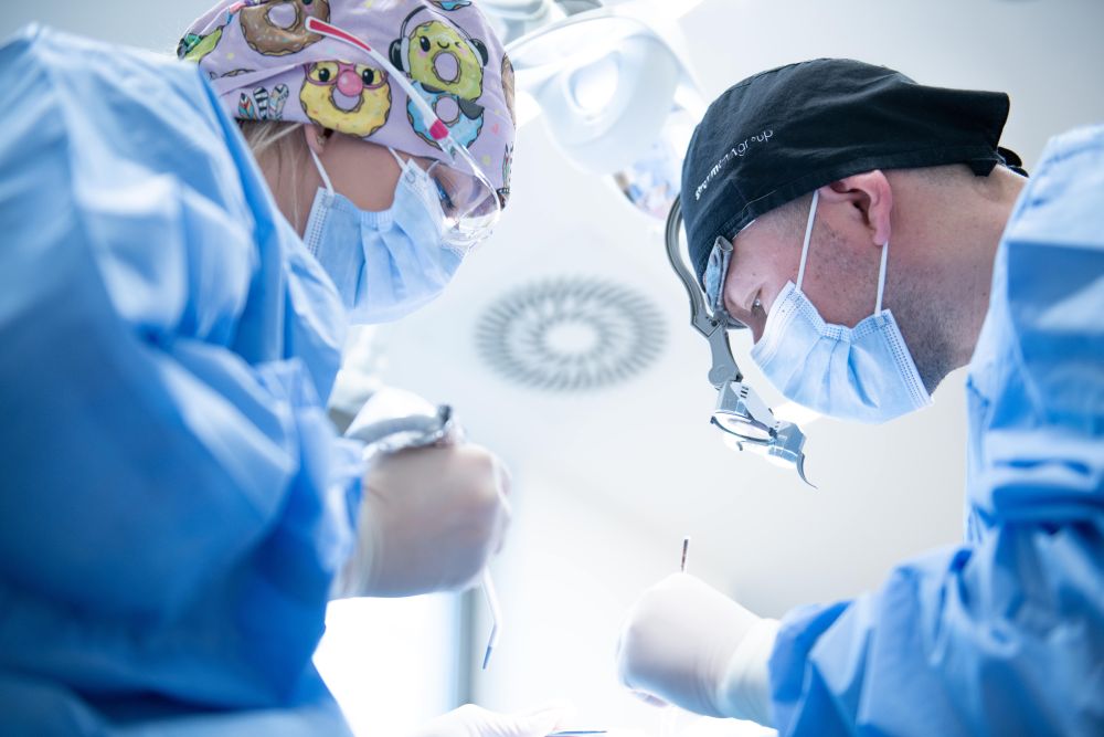 Profesjonalny bonding zębów - na co zwrócić uwagę, by efekt był trwały i naturalny?