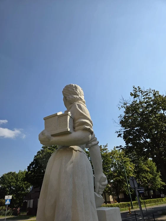 Zakończono prace konserwatorskie rzeźby „Murarka”