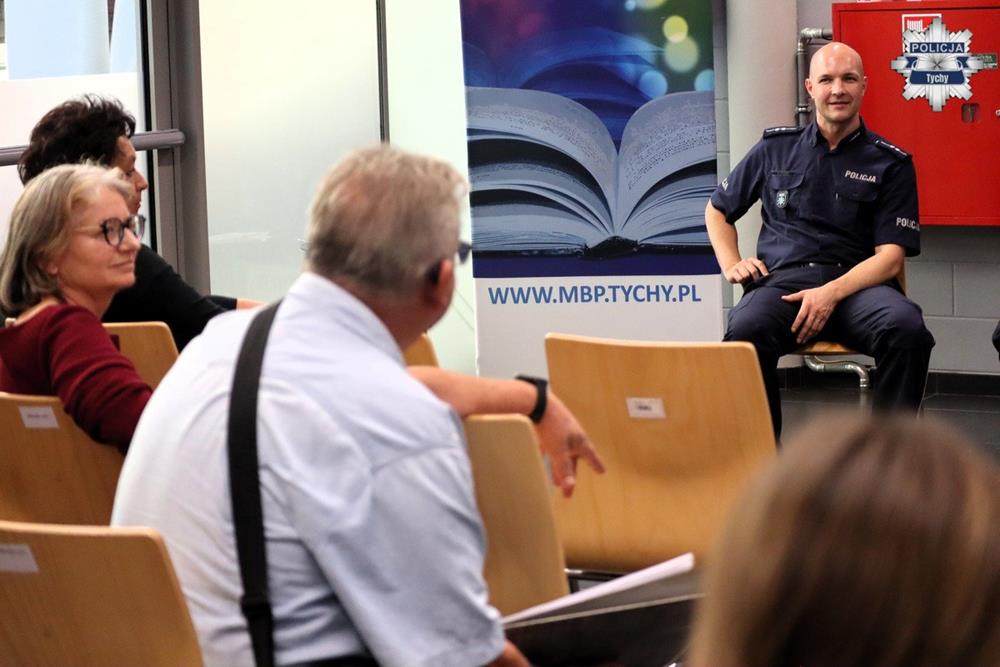 Debata o bezpieczeństwie w bibliotece / fot. KMP Tychy