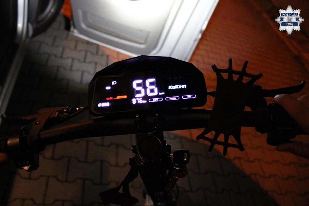 Nieletni uciekał przed policją na hulajnodze – wykroczenia i jazda pod wpływem alkoholu