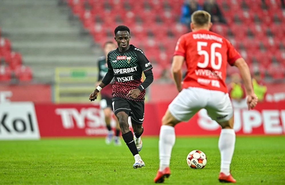 GKS Tychy przegrywa z Pogonią Siedlce 1:3 – porażka w 11. kolejce