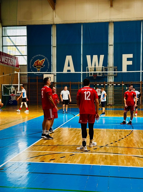 Strażacy z Tychów wygrywają XV Mistrzostwa województwa śląskiego w piłce siatkowej