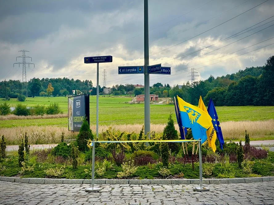 Rondo w Dzielnicy Wesoła z nową nazwą – „Książąt Pszczyńskich”