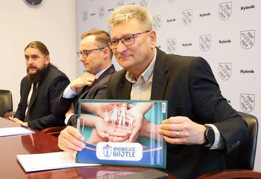 Rybnik podnosi wynagrodzenie dla rodzin zastępczych od 2026 roku