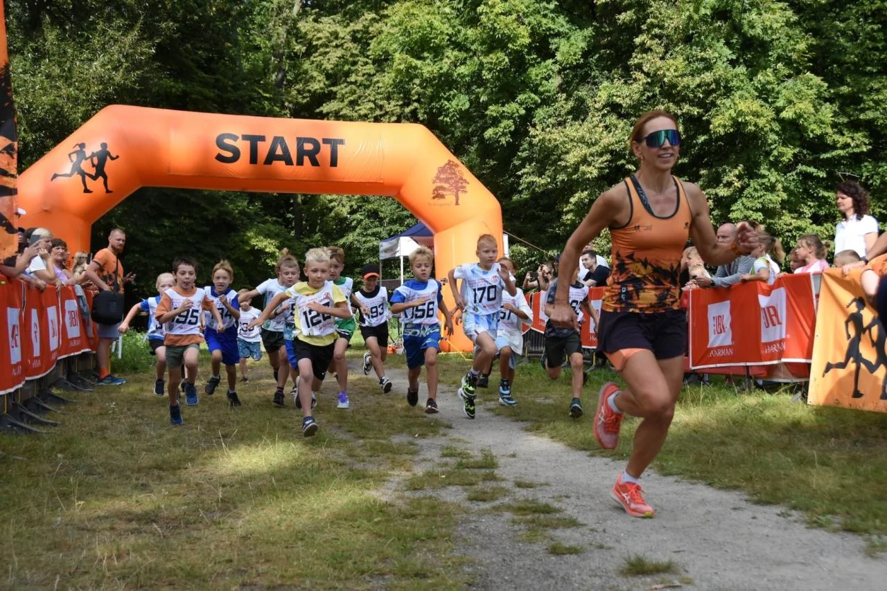 Ósma edycja crossowych zawodów biegowych 1
