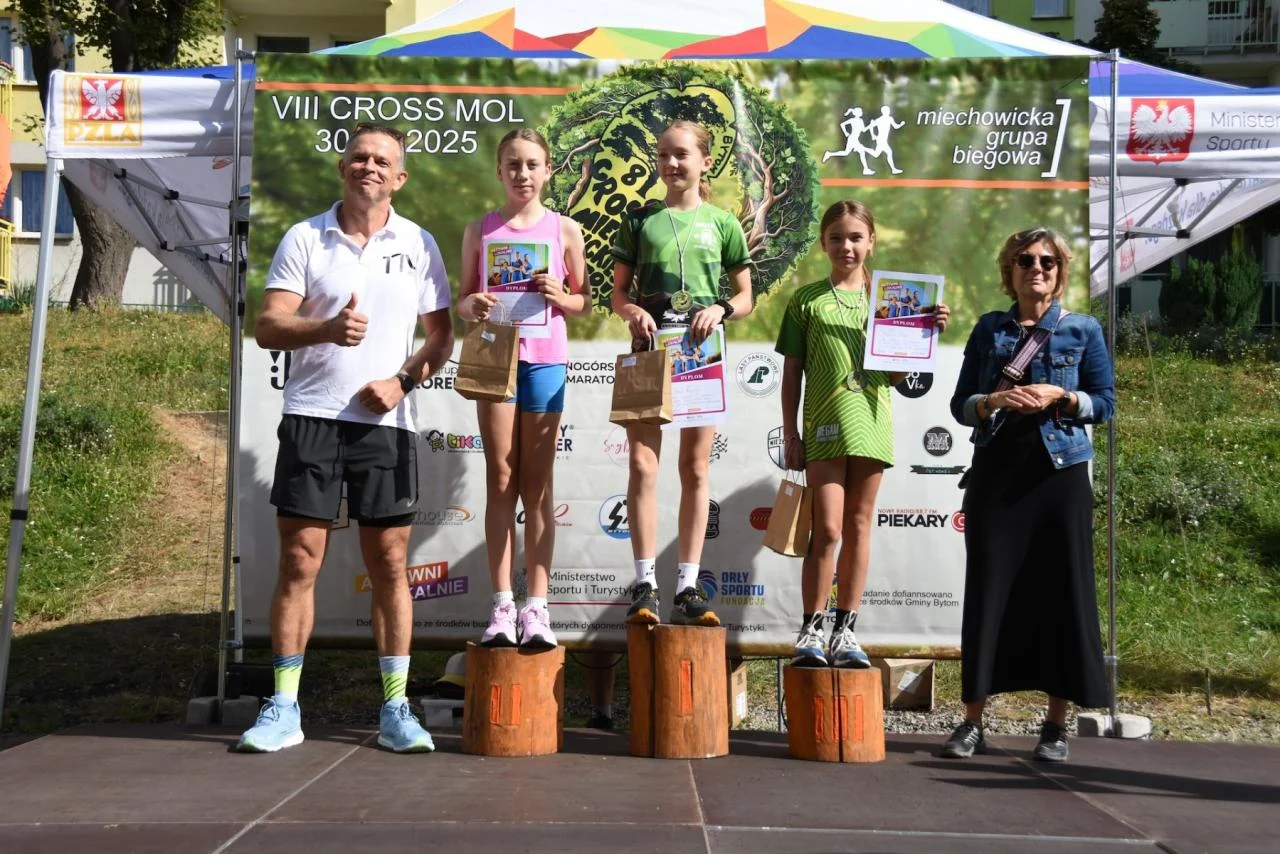 Ósma edycja crossowych zawodów biegowych 7