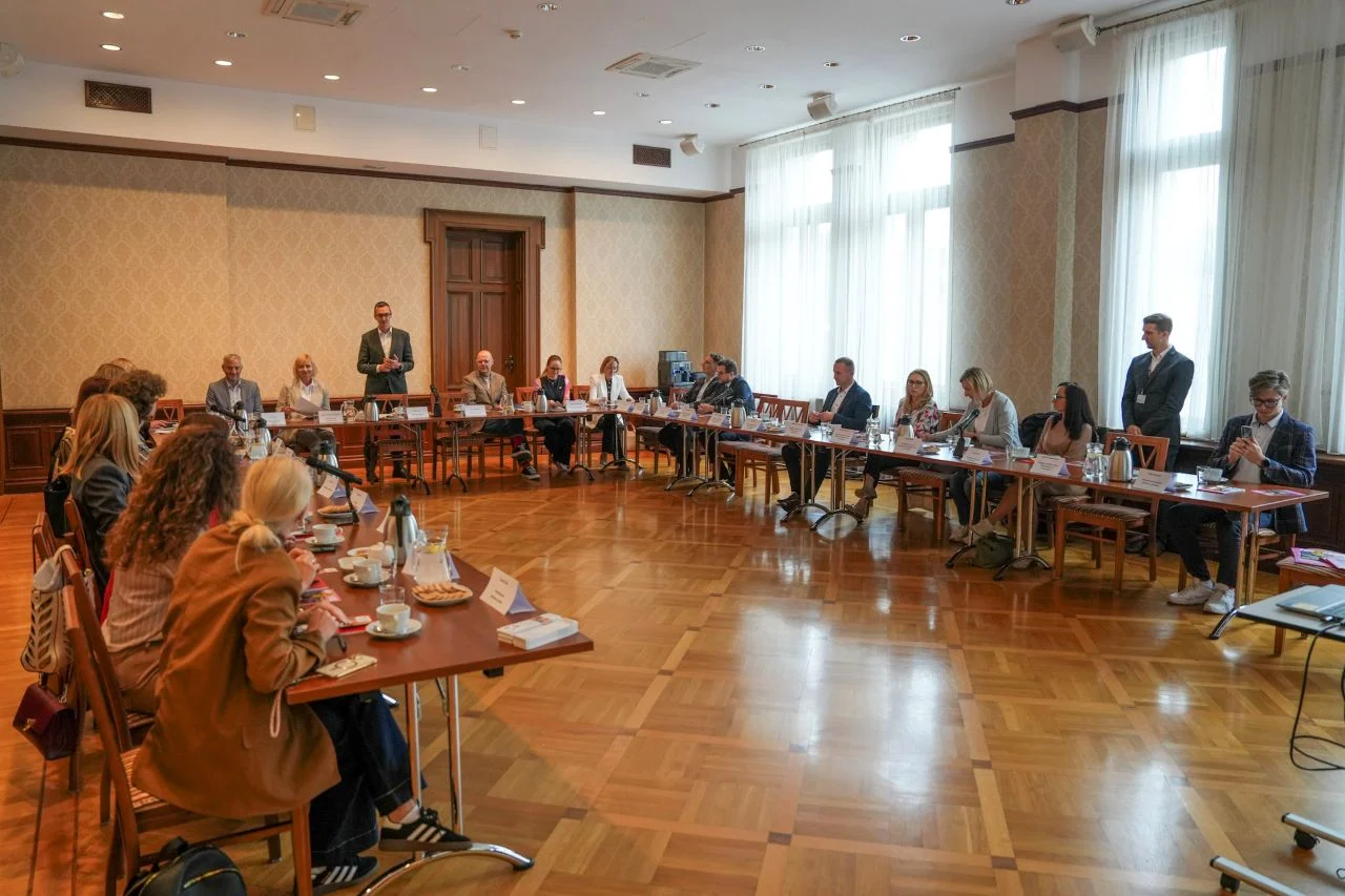 Debata o HPV w Katowicach – jak zwiększyć świadomość i zgłaszalność na szczepienia?