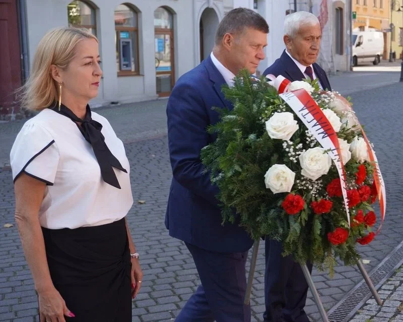 Żory oddały hołd ofiarom II wojny światowej w 86. rocznicę jej wybuchu