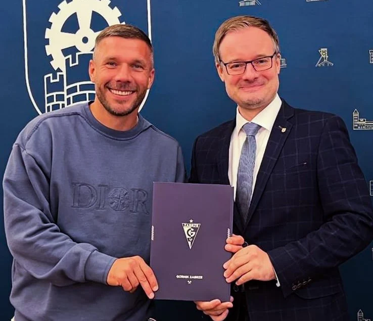 Prezydent Zabrza o rozmowach z Lukasem Podolskim na temat prywatyzacji Górnika Zabrze