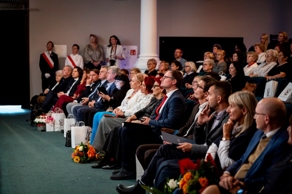Teatr Nowy w Zabrzu gościł jubileusz ZNP. 120 lat tradycji edukacyjnej! /fot. UM Zabrze 2