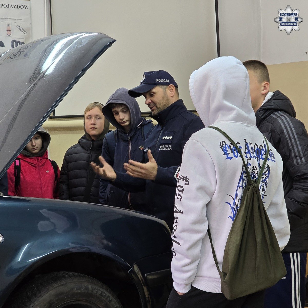 Świętochłowicka młodzież w Szkole Policji. Ruszył V Tydzień Przeciwko Przemocy