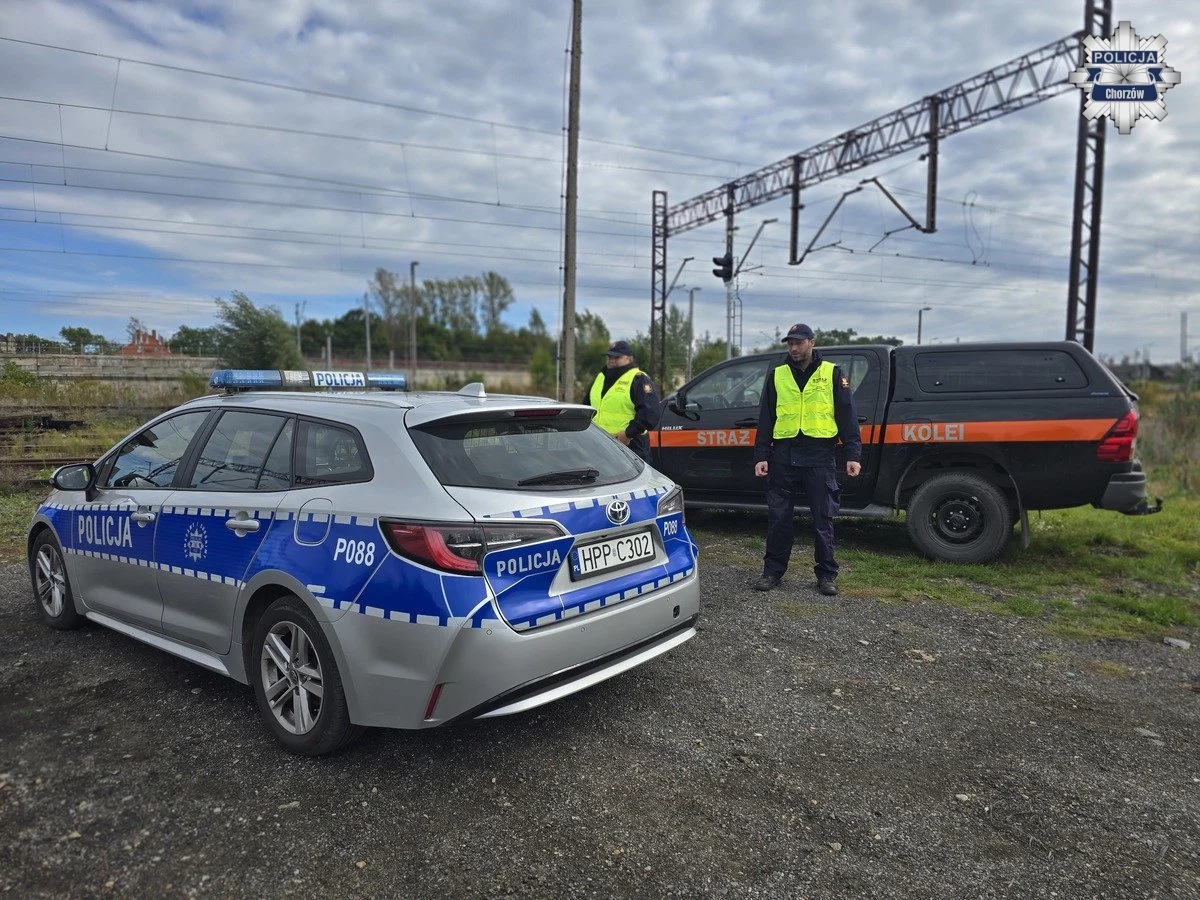 Policjanci na torach. Akcja „Aktywna Tarcza” w Chorzowie