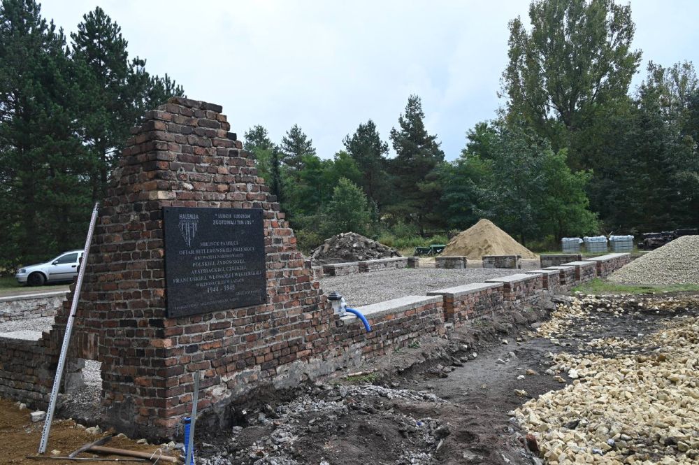Trwa rewitalizacja terenu byłego podobozu Althammer w Halembie!