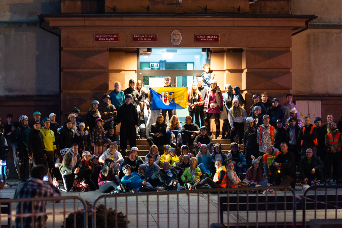 Rolkarze podbili Rudę Śląską! Nocny przejazd pełen świateł i muzyki