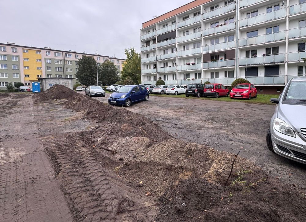 Ruszyła długo wyczekiwana budowa parkingu w Halembie!