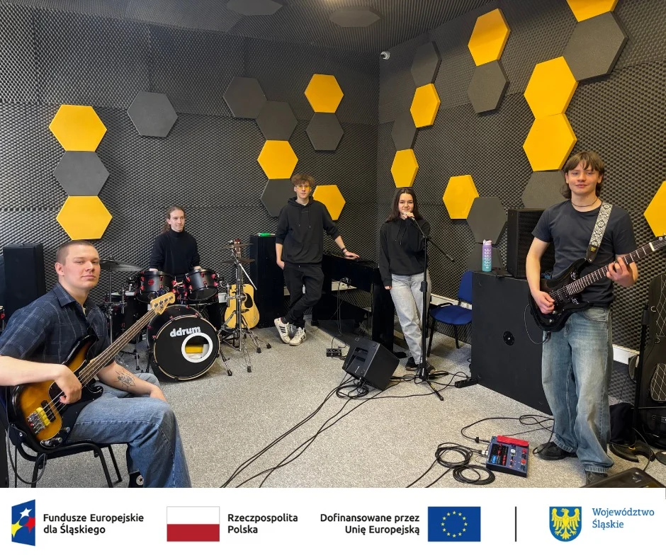 Nowoczesne studio nagrań w ZS4 w Rudzie Śląskiej – krok ku karierze w branży nagraniowej