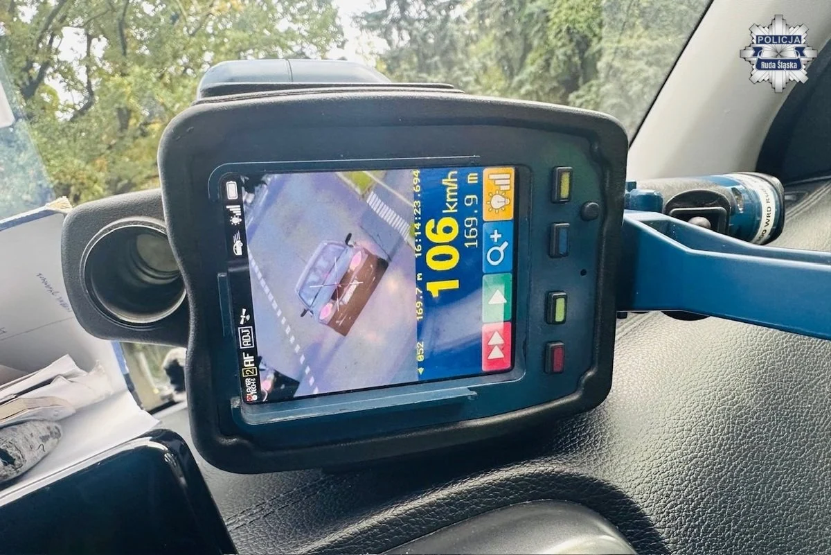 Młody kierowca BMW stracił prawo jazdy po 3 miesiącach. Pędził 106 km/h w mieście