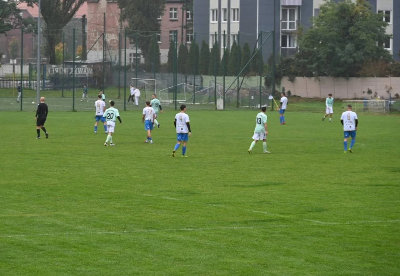 Deszczowe derby w Rudzie Śląskiej 4