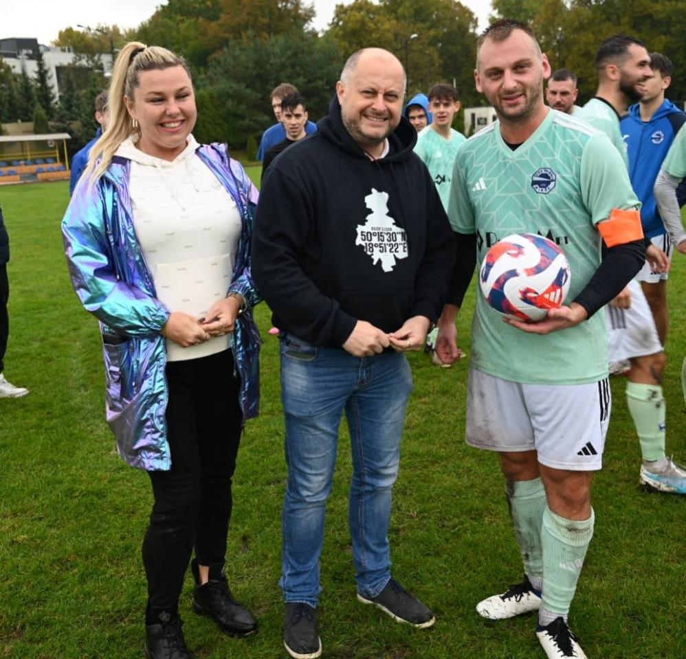 Deszczowe derby w Rudzie Śląskiej 9