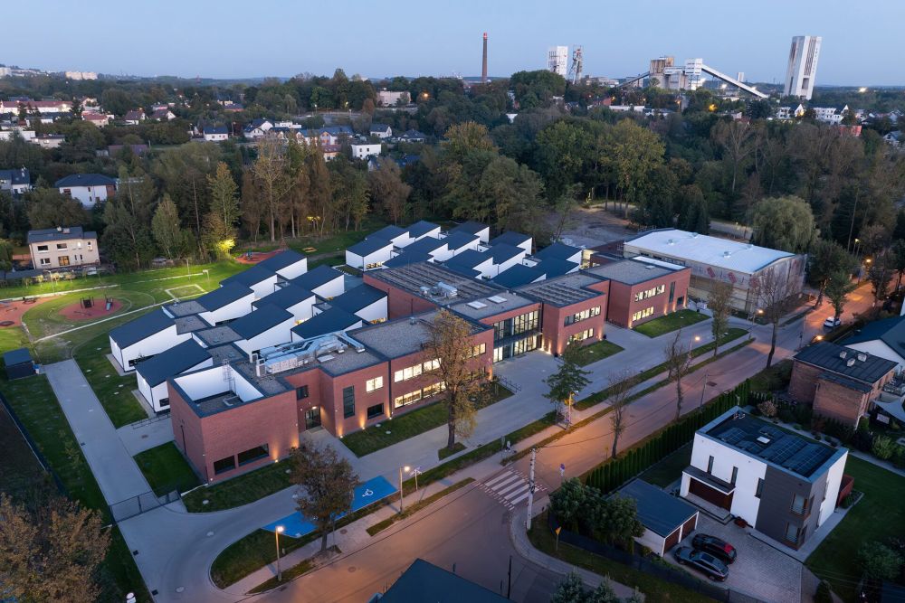 Budynek Szkoły Podstawowej nr 17 z nagrodą LOOP Design Awards 2025!