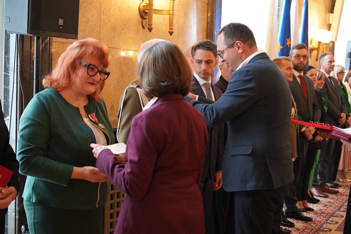 Medal Komisji Edukacji Narodowej 8