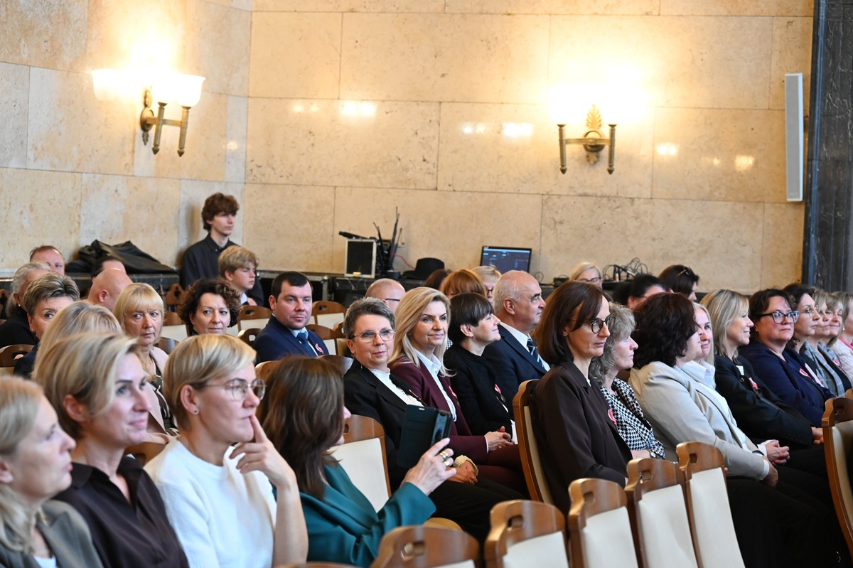 Medal Komisji Edukacji Narodowej 11