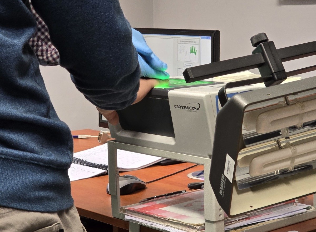 Zatrzymany złodziej odpowiedzialny za kradzieże i włamania na Śląsku