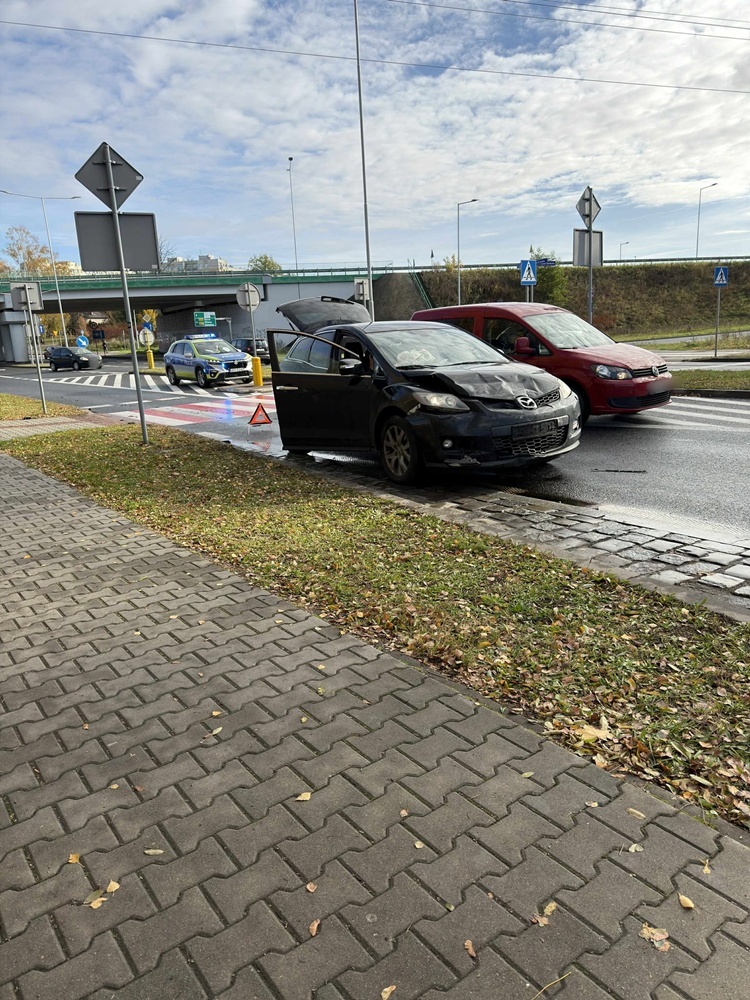 Kolizja na ulicy Kokota w Bielszowicach – Utrudnienia w ruchu