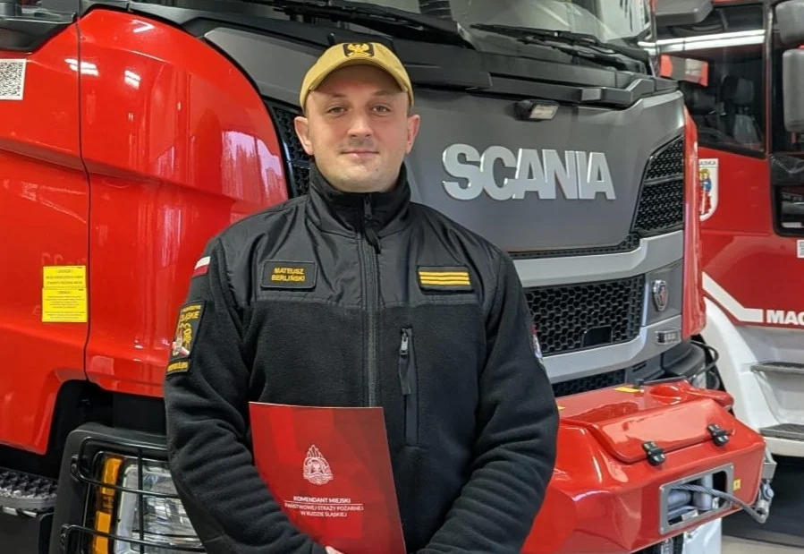 Wzór postawy i szybka reakcja strażaka Mateusza Berlińskiego