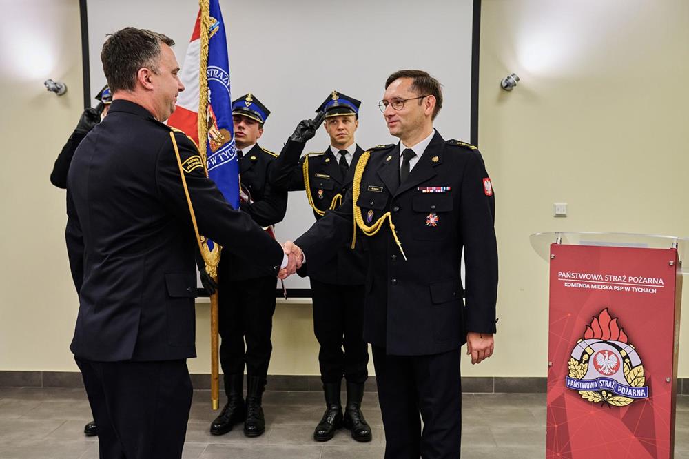Ślubowanie nowych funkcjonariuszy KM PSP / fot. FB KM PSP Tychy