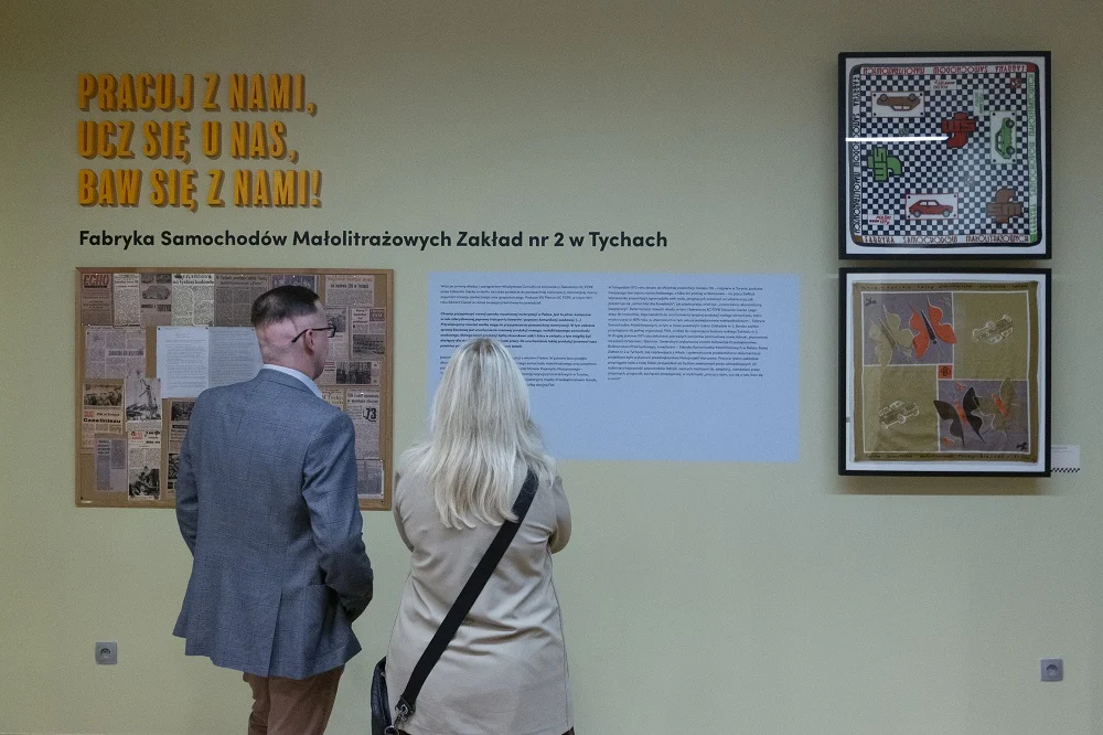 „Pracuj z nami, ucz się u nas, baw się z nami!” – wystawa FSM w Tychach