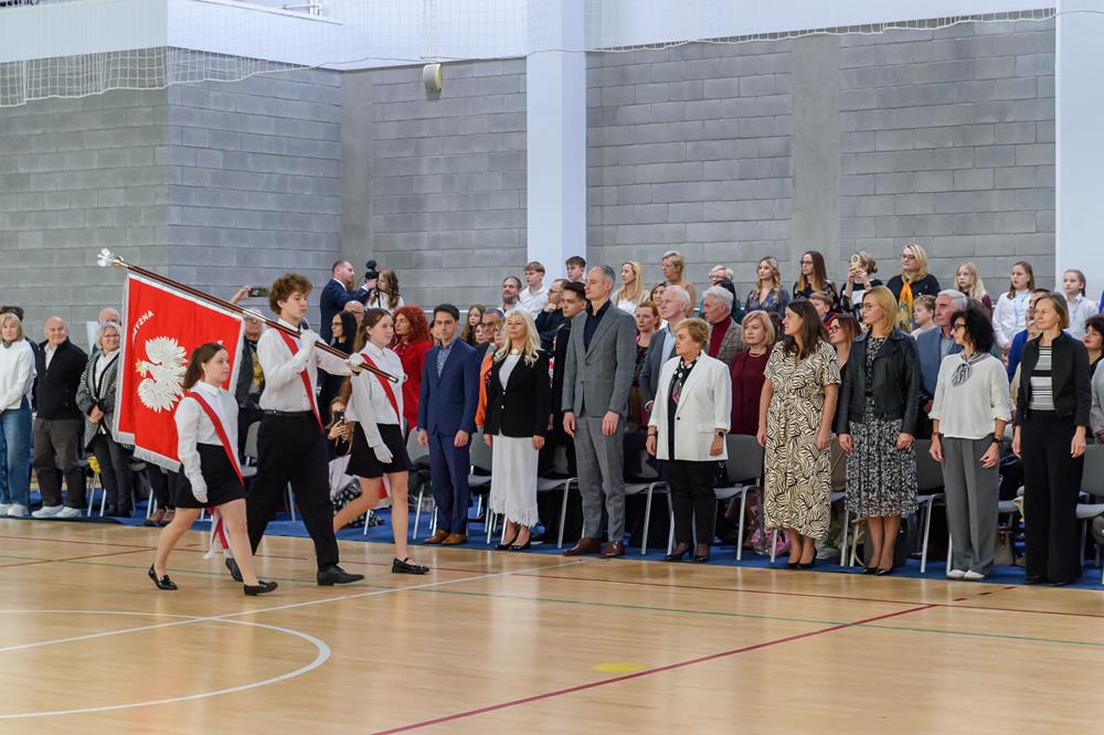 Odsłonięcie muralu „Przez Himalaje do gwiazd” / fot. Włodzimierz Chrzanowski, Kamil Peszat, MCK Tychy