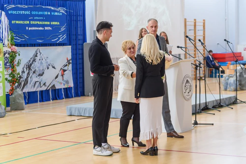 Odsłonięcie muralu „Przez Himalaje do gwiazd” / fot. Włodzimierz Chrzanowski, Kamil Peszat, MCK Tychy