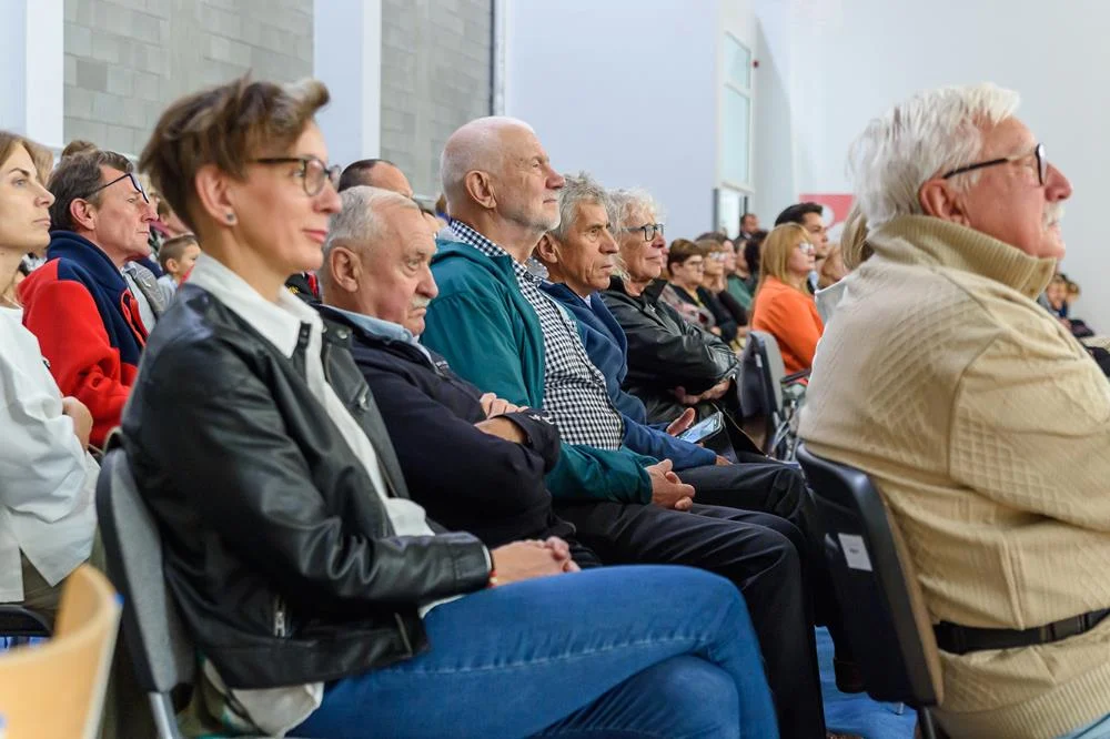 Odsłonięcie muralu „Przez Himalaje do gwiazd” / fot. Włodzimierz Chrzanowski, Kamil Peszat, MCK Tychy