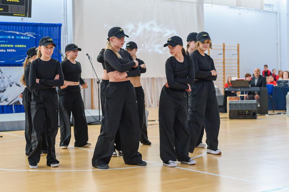 Odsłonięcie muralu „Przez Himalaje do gwiazd” / fot. Włodzimierz Chrzanowski, Kamil Peszat, MCK Tychy