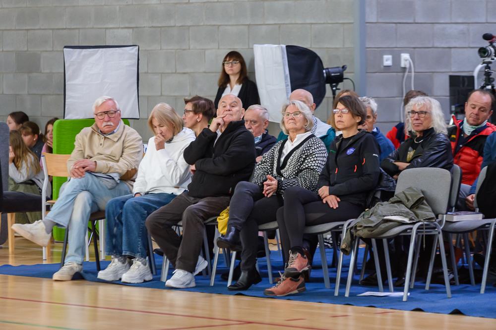 Odsłonięcie muralu „Przez Himalaje do gwiazd” / fot. Włodzimierz Chrzanowski, Kamil Peszat, MCK Tychy